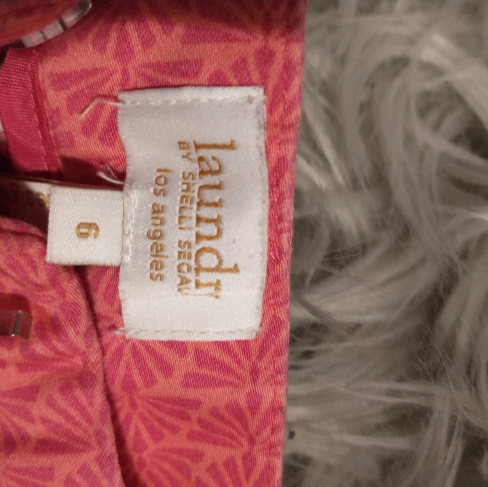 Pink Patterned Shorts - Picture 3 of 4